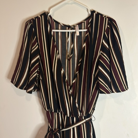 Striped Burgundy Romper - Picture 2 of 6